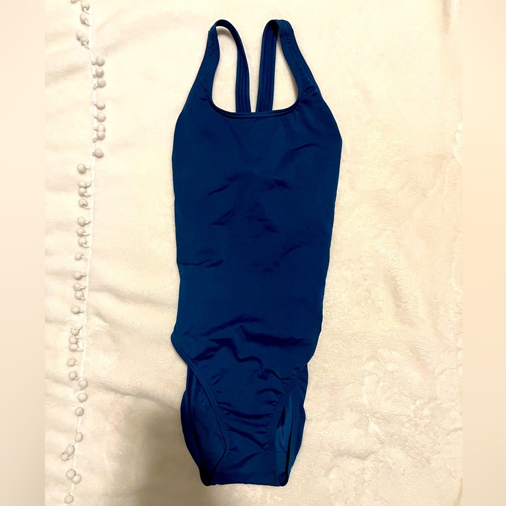 Women’s Navy Blue Speedo One-Piece Size 6